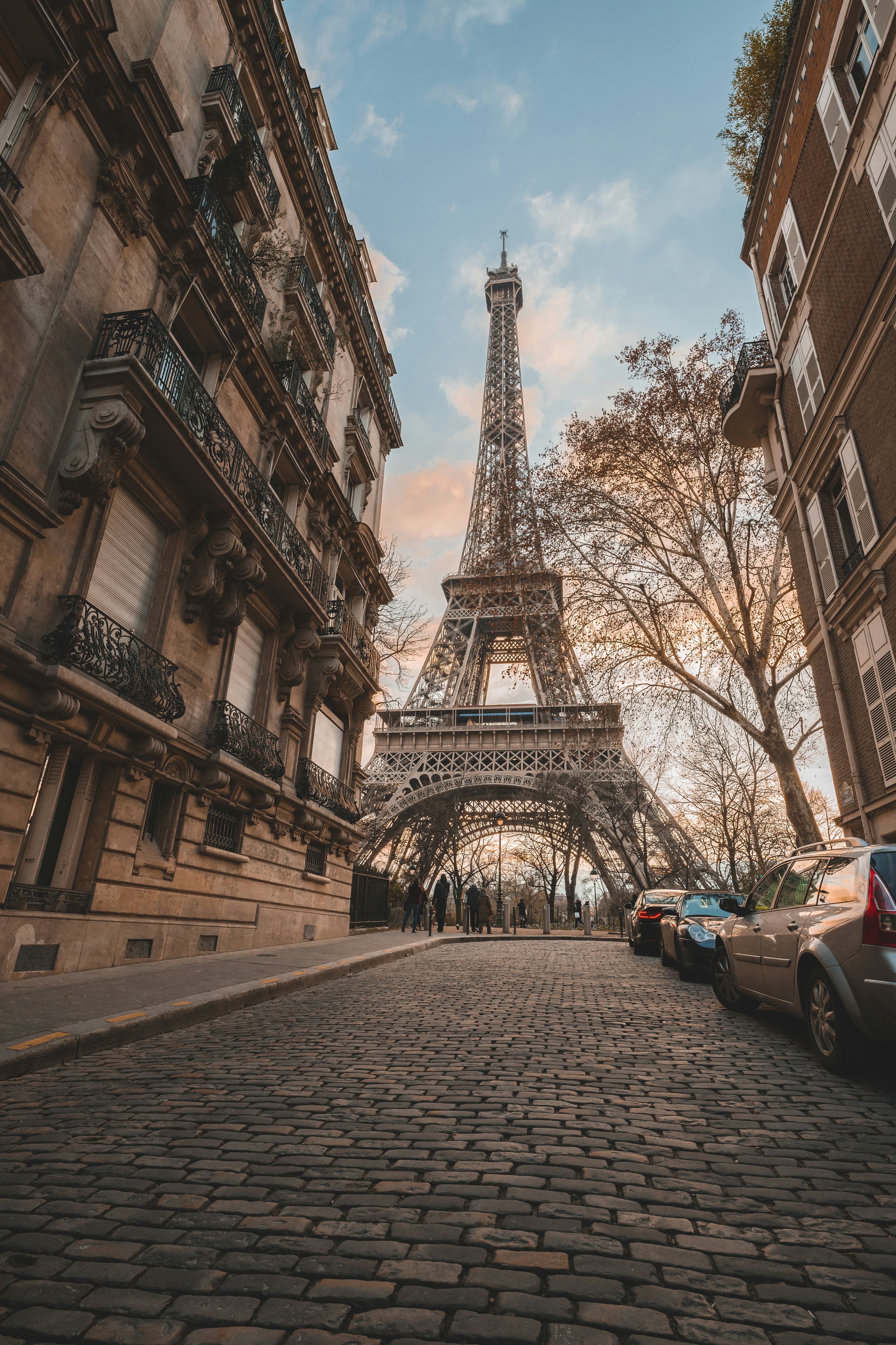 Haunted Paris Tour - Ghosts, Legends, True Crime